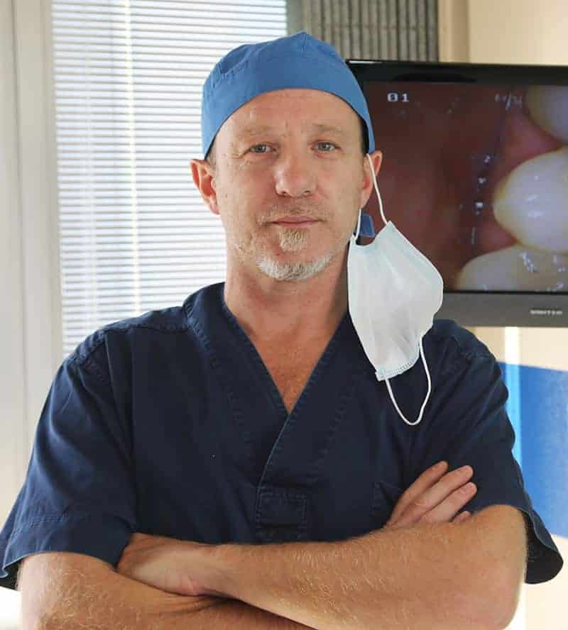 PageLines-dottor-grassi-dentista.jpg
